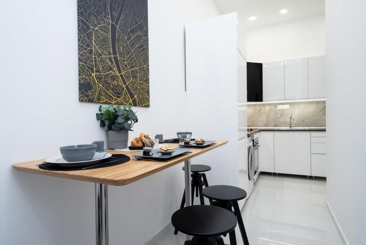 New Home At Exlusive Central Location ブダペスト エクステリア 写真