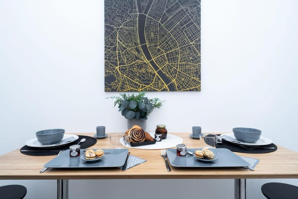 New Home At Exlusive Central Location ブダペスト エクステリア 写真